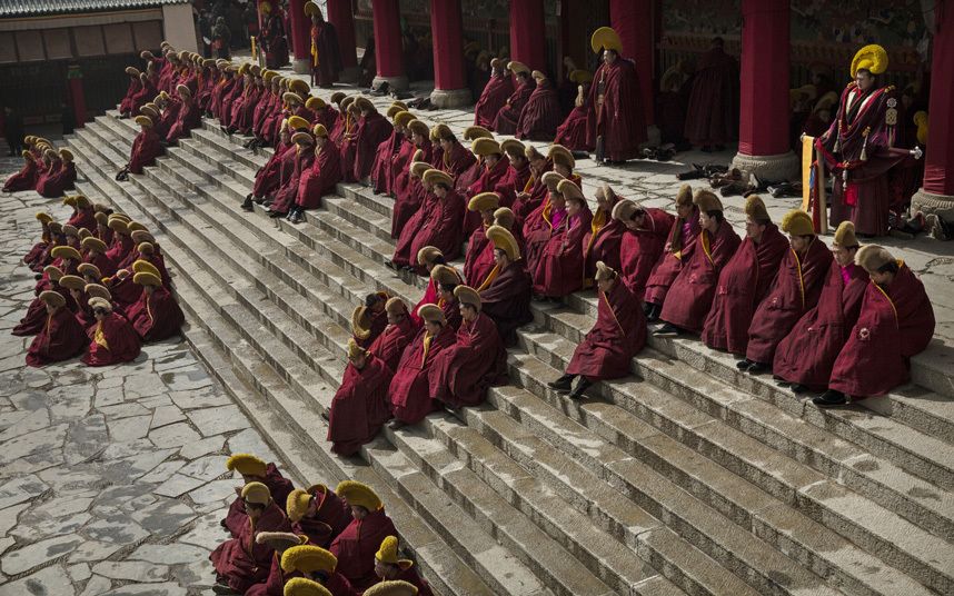  photo tibet-buddhist-mon_3235241k_zpsyr7bm9qi.jpg