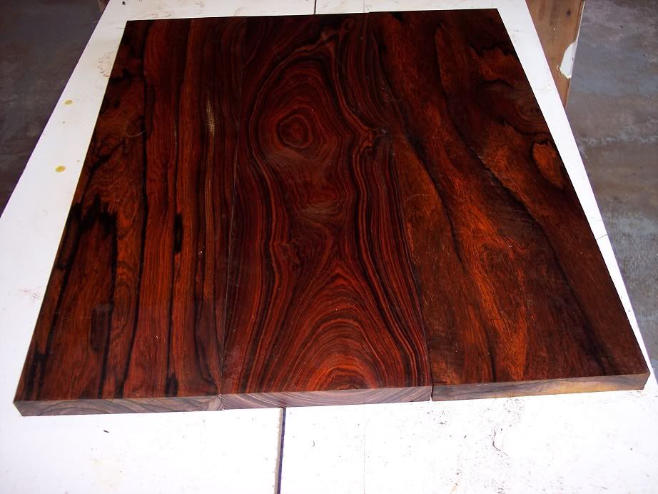 cocoendtable001x.jpg