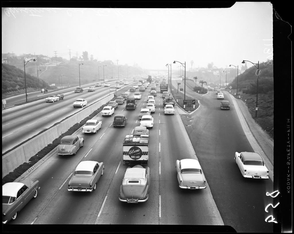 Hollywood Freeway 1954 photo EXM-N-11308-0031.jpg