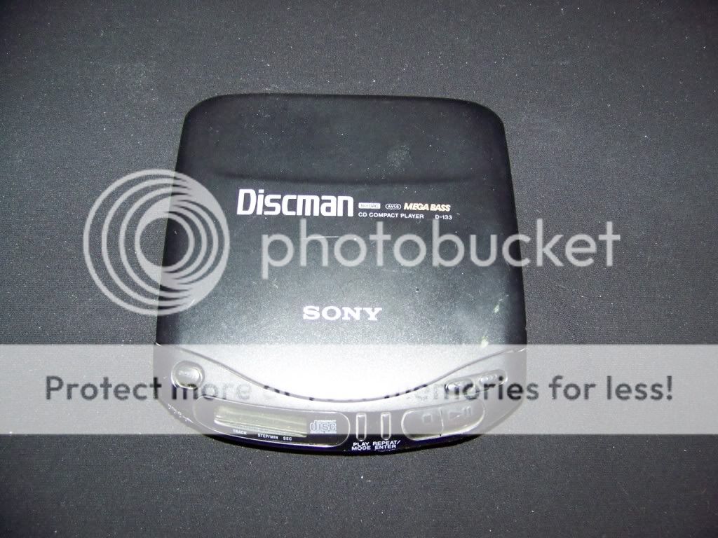 Sony Discman D 133 CD player mega bass TESTED disc man  