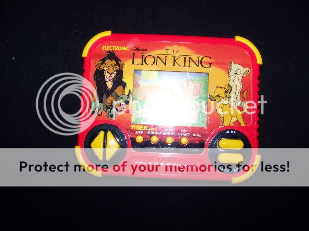 Tiger The Lion King 1990 Walt Disney LCD Handheld Electronic Game